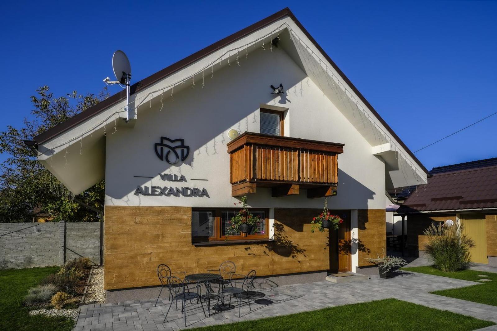 Villa Alexandra Bešeňová Dış mekan fotoğraf